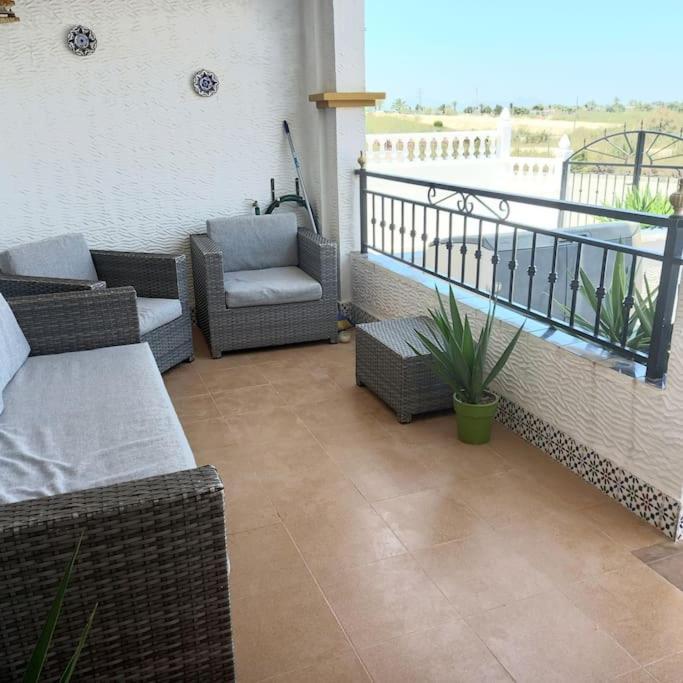 2 Bedroom Apartment. Orihuela. 外观 照片