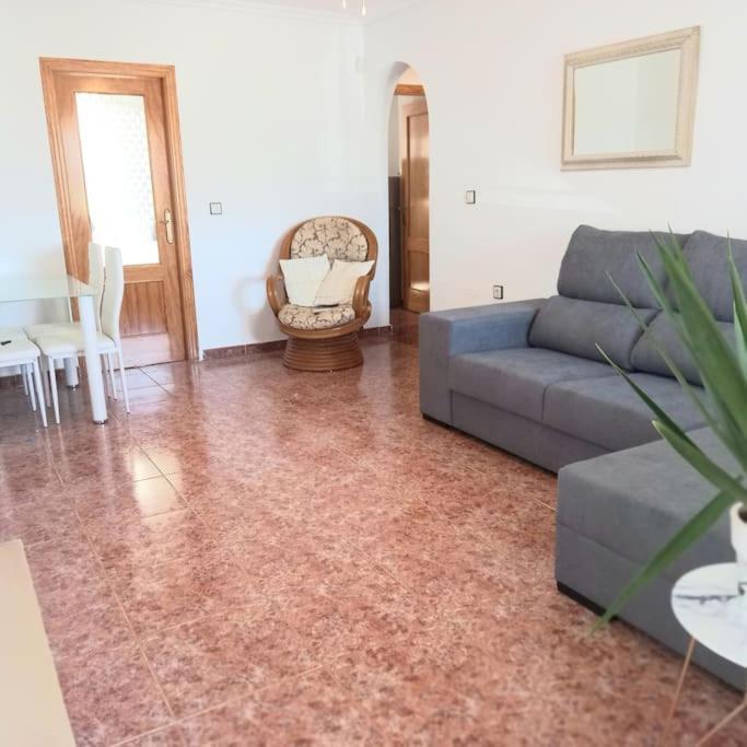 2 Bedroom Apartment. Orihuela. 外观 照片